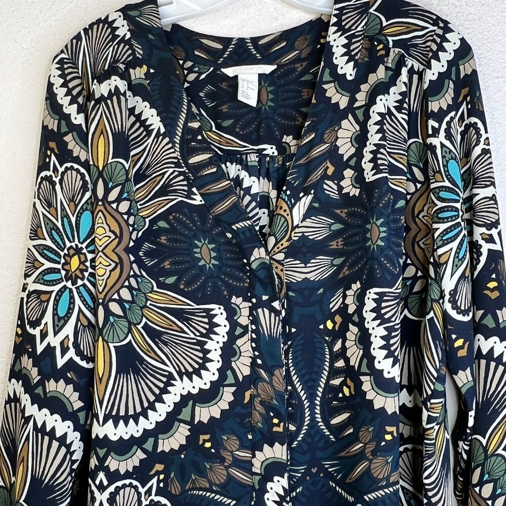 H&M Top - Picture 8 of 8